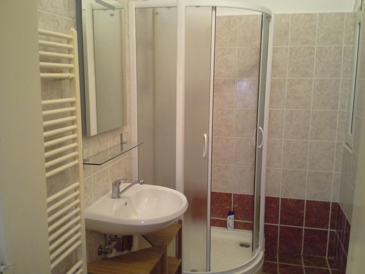 Apartment In The Centre Praha Bagian luar foto