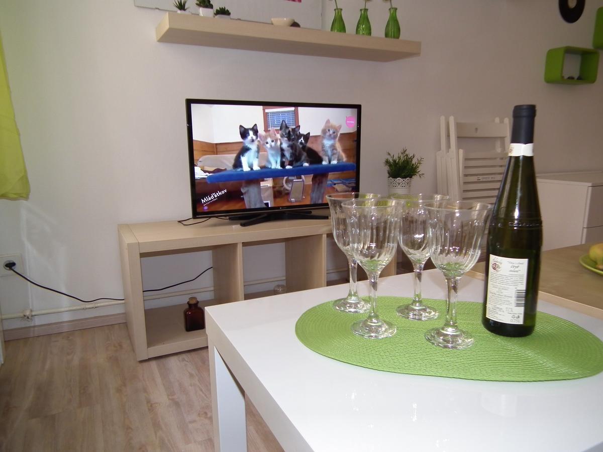 Apartment In The Centre Praha Bagian luar foto